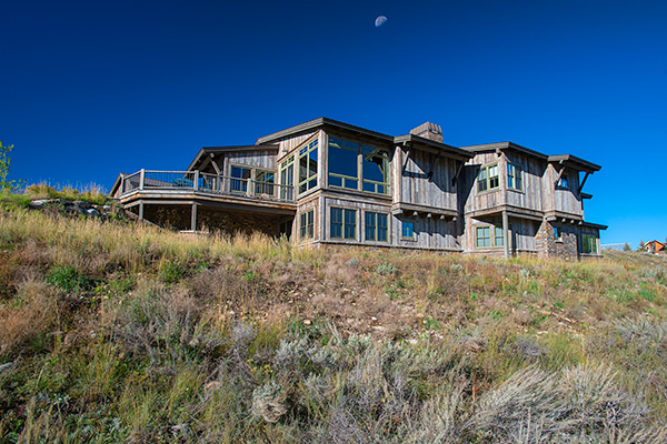 East River House by home builder Cedar Ridge Construction